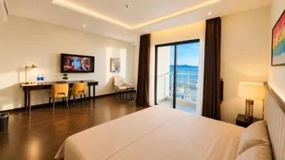 One-Bedroom Apartment - Oceanfront — Căn Hộ Homestay The Sapphire Ha Long tiêu chuẩn khách sạn có tầm view sea & city rất đẹp