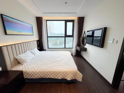 Two-Bedroom Apartment with City View — Căn Hộ Homestay The Sapphire Ha Long tiêu chuẩn khách sạn có tầm view sea & city rất đẹp